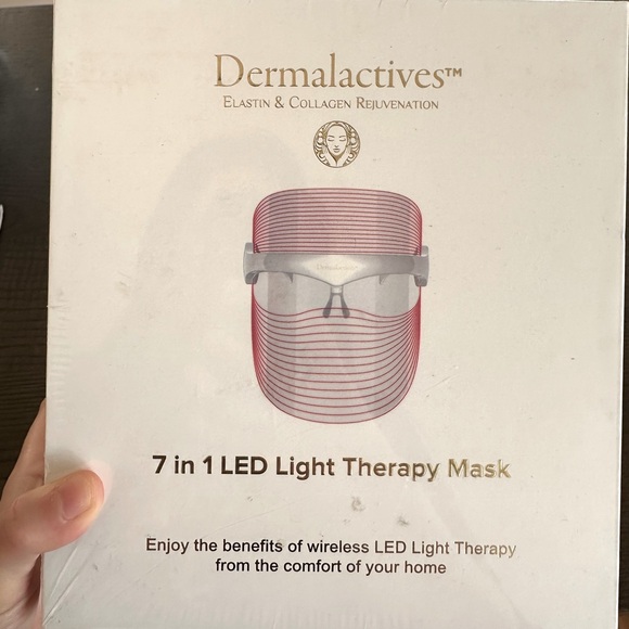 Dermalactives LED Mask, brand new in box - Picture 1 of 2